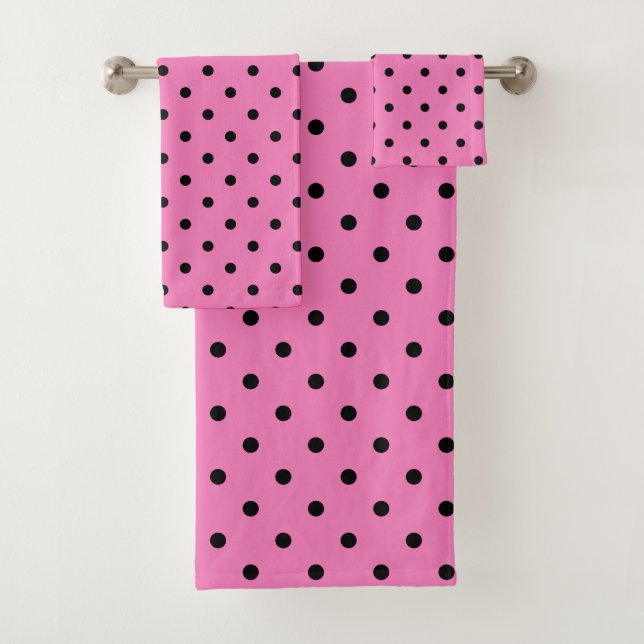 Pink And Black Polka Dot Pattern  Bath Towel Set (Insitu)