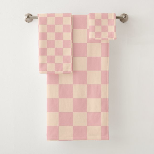 Pink and Cream Chequerboard Bath Towel Set (Insitu)