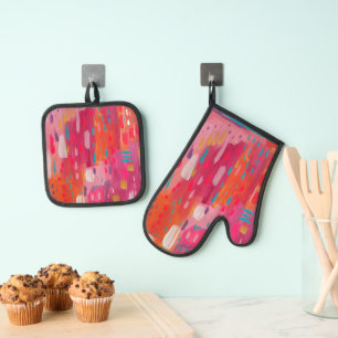 Pink and Orange Brush Marks Abstract  Oven Mitt & Pot Holder Set