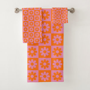 Pink and Orange Chequered Chequerboard Daisy Bath Towel Set