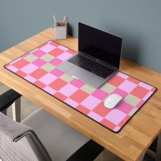 Pink and Sand Beige Retro Chequerboard Pattern Desk Mat