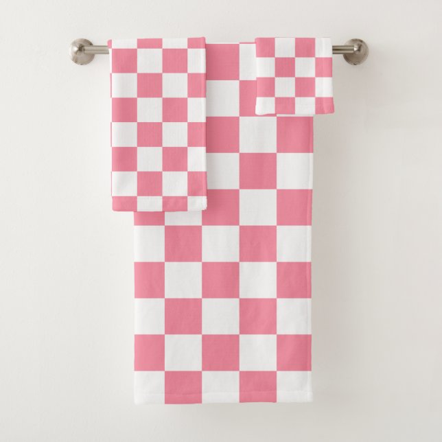 Pink and White chequered  Bath Towel Set (Insitu)