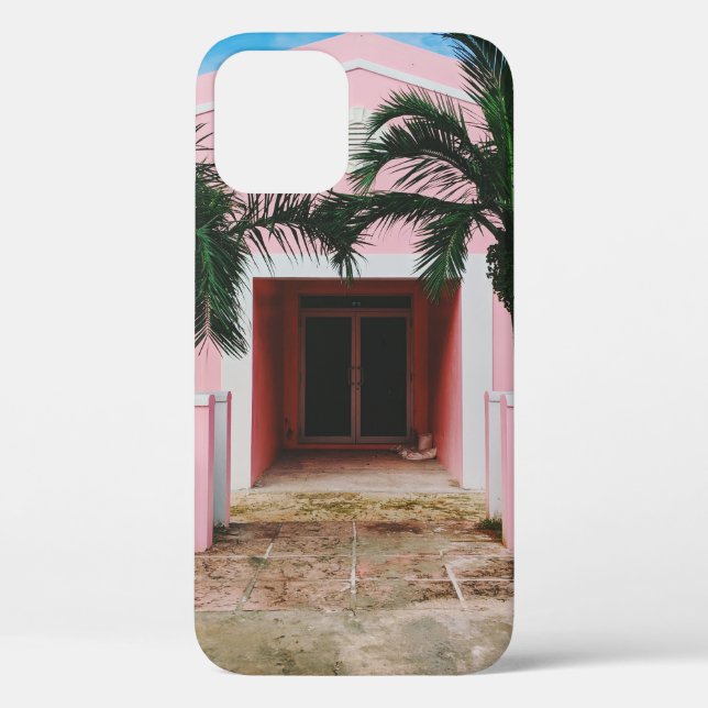 Pink and white concrete house near green trees und Case-Mate iPhone case (Back)