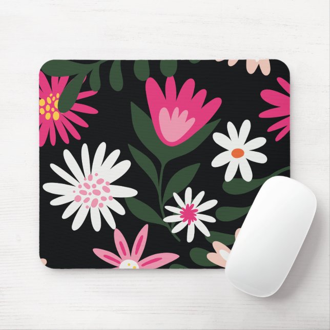 Pink and White Daisy Pattern Mouse Mat (With Mouse)