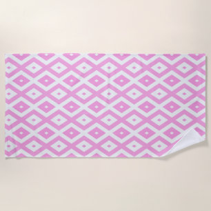 Pink and white diamond pattern beach towel