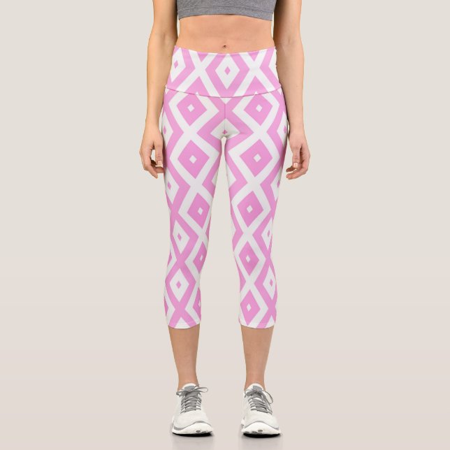 Pink and white diamond pattern capri leggings (Front)