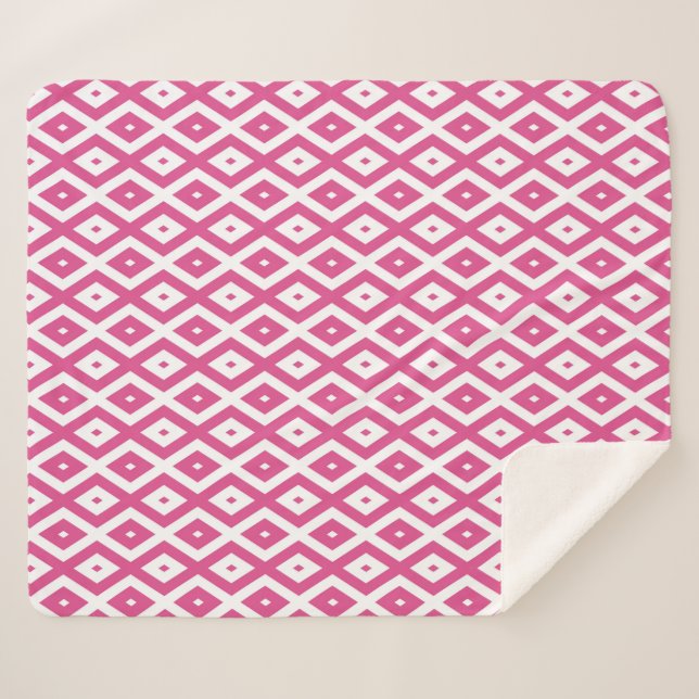 Pink and white diamond pattern sherpa blanket (Front (Horizontal))