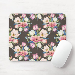 Pink And White Floral Bouquet Pattern Mouse Mat