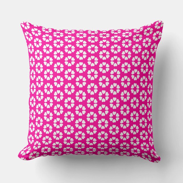 Pink and White Heart Pattern   Cushion (Front)