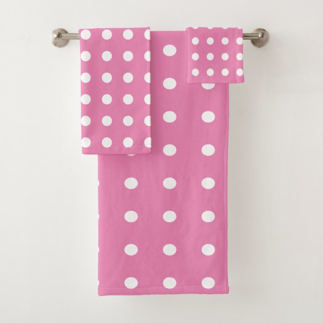 Pink and White Polka Dots Bath Towel Set (Insitu)