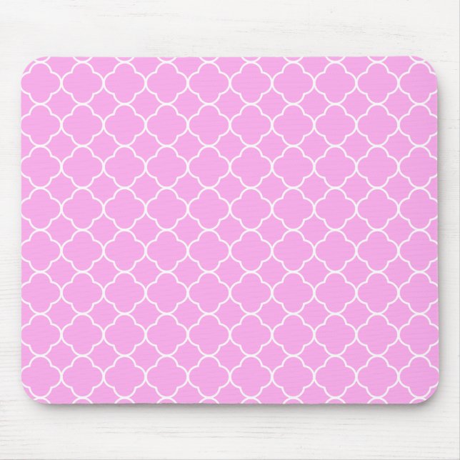 Pink And White Quatrefoil Pattern Mouse Mat (Front)