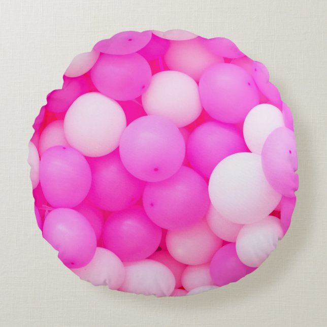 Pink Balloons Festive Background Design. Round Cushion (Front)