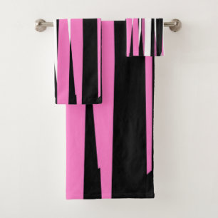 Pink Black and White Abstract Bath Towel Set