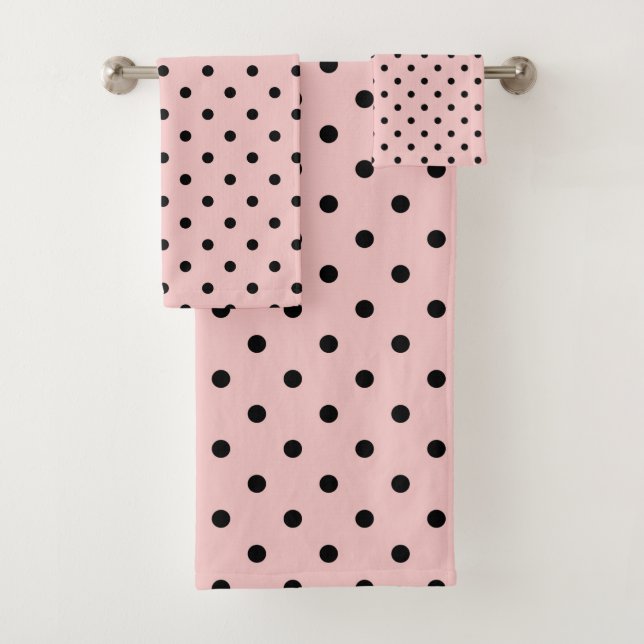 Pink black polka dot bath towel set (Insitu)
