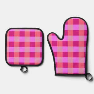 Pink Buffalo Plaid Chequered Oven Mitt & Pot Holder Set