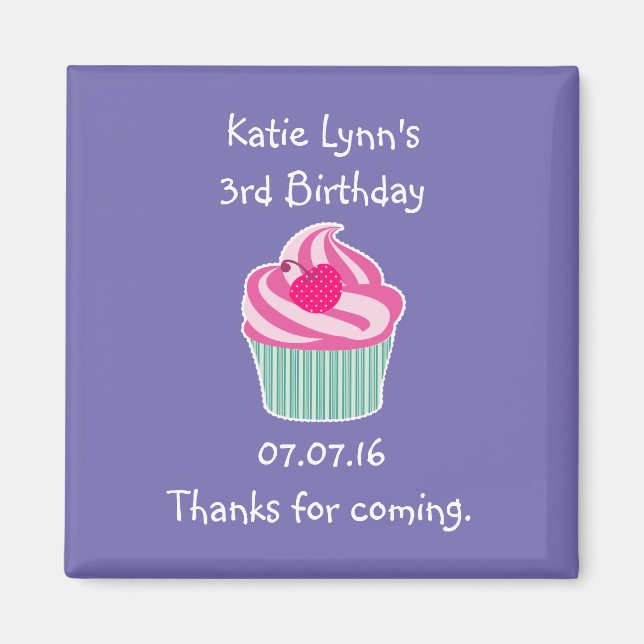 Pink Cupcake Birthday Party Favour Magnet (Front)