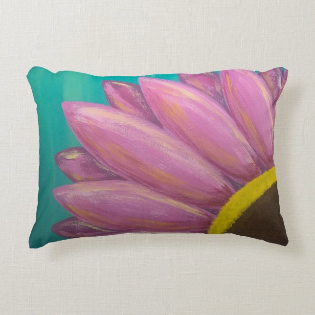 Pink Daisy Accent Pillow (Front)