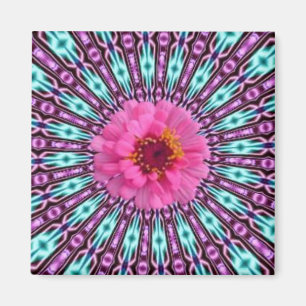 Pink Daisy in Crystal Light Magnet