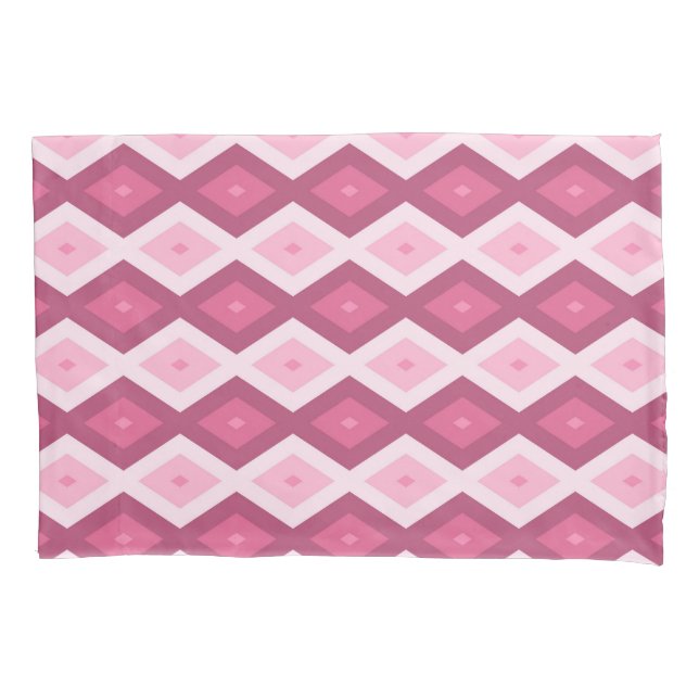 Pink diamond pattern pillowcase (Front)