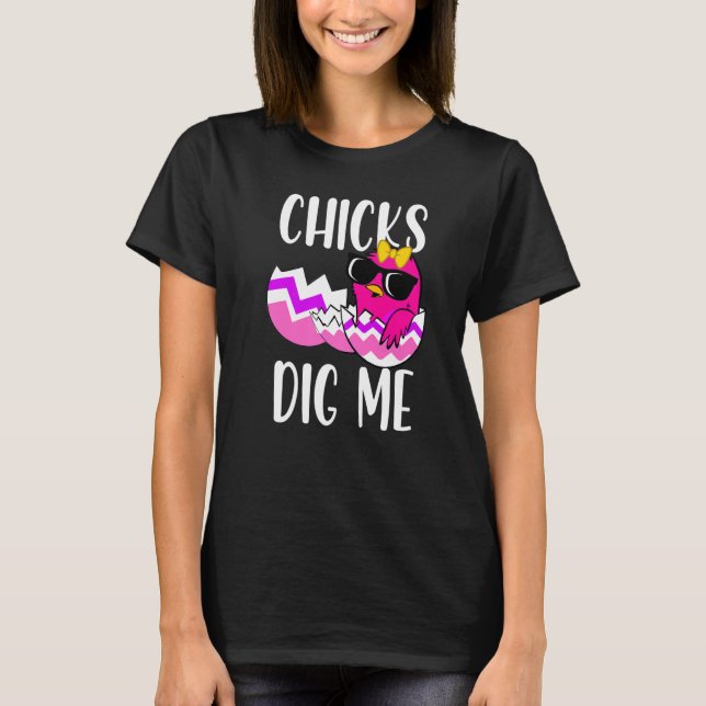 Pink Digging Chicks Funny Happy Easter Day T-Shirt (Front)