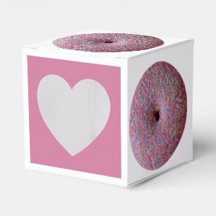 Pink donut with sprinkles favour box