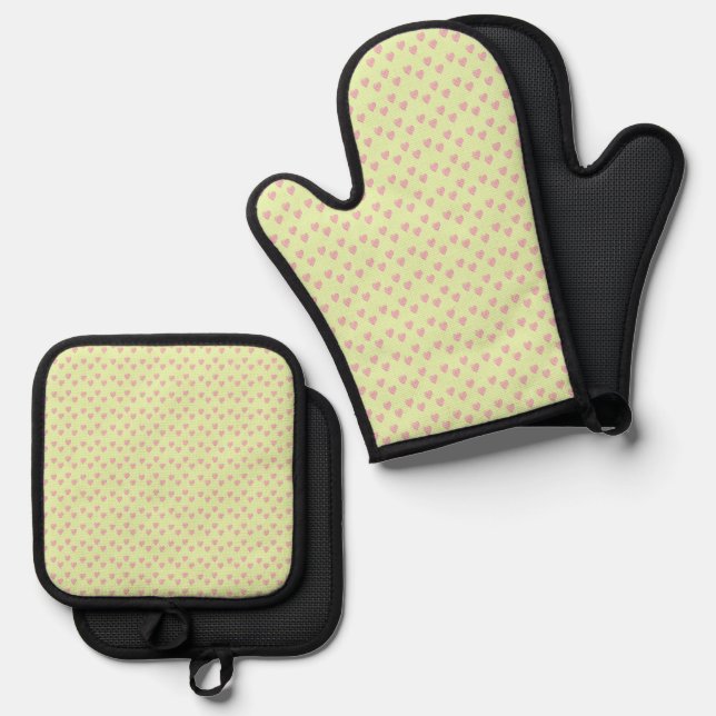 Pink doodle lines hearts on green oven mitt & pot holder set (Front/Back)