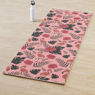 Pink flamingo seamless pattern flowers and leaves yoga mat