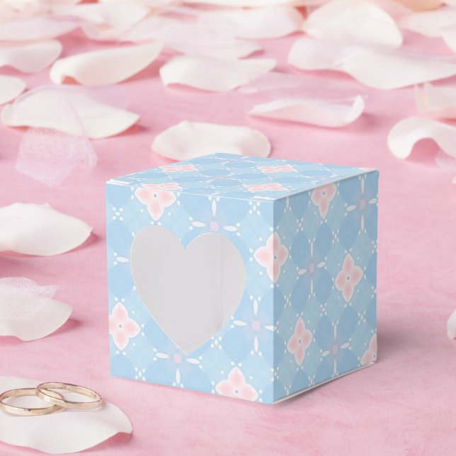 Pink floral clover pattern on soft blue favour box (Wedding)