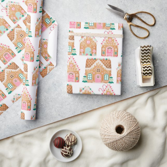 Pink Gingerbread House Wrapping Paper (Crafts)
