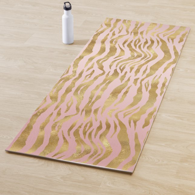 Pink Gold Ombre Leopard Print         Yoga Mat (In Situ)