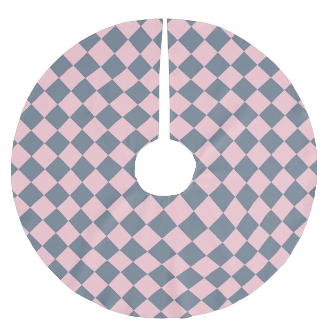 Pink Grey Chequered Diamond Pattern Brushed Polyester Tree Skirt (Front)