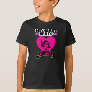 Pink Heart Idol Singing KPop Music Love Design T-Shirt