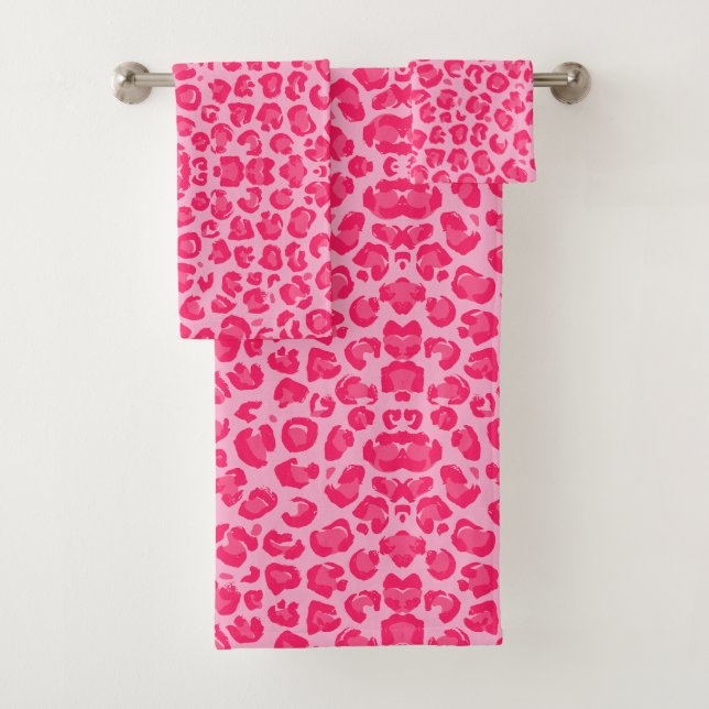 Pink leopard Pattern Bath Towel Set (Insitu)