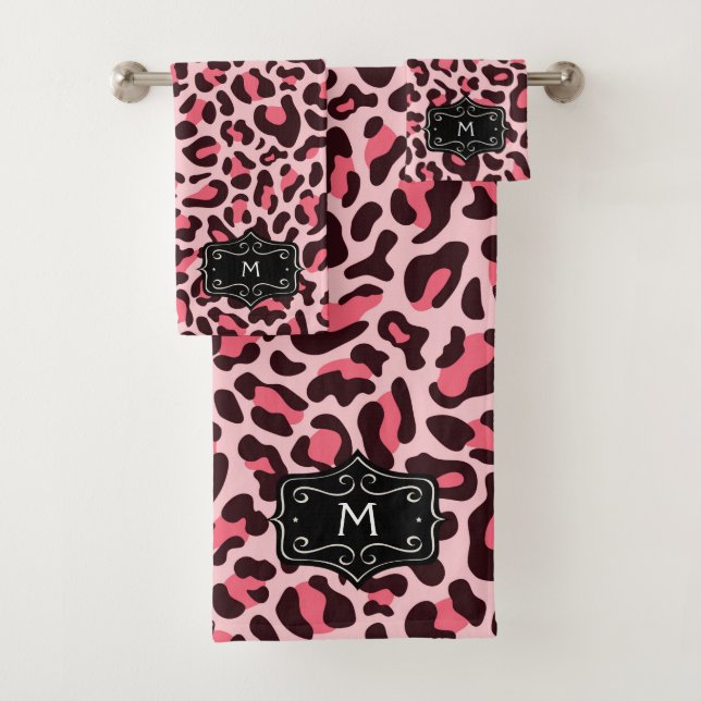 Pink Leopard Print Monogram Bath Towel Set (Insitu)