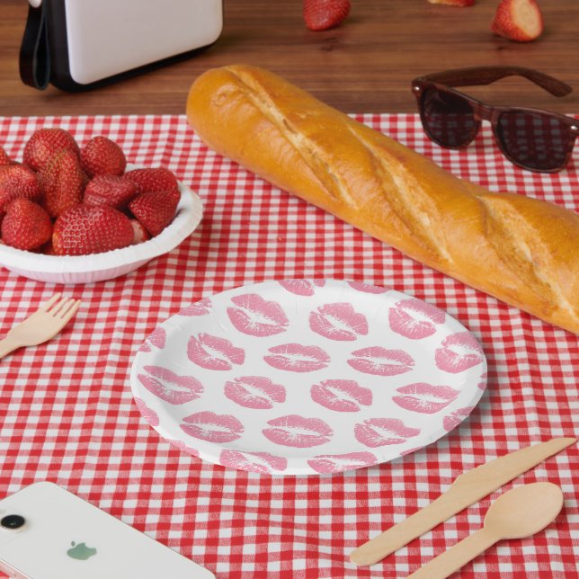 Pink Lips, Pattern Of Lips, Pink Lipstick, Kiss Paper Plate (Picnic)