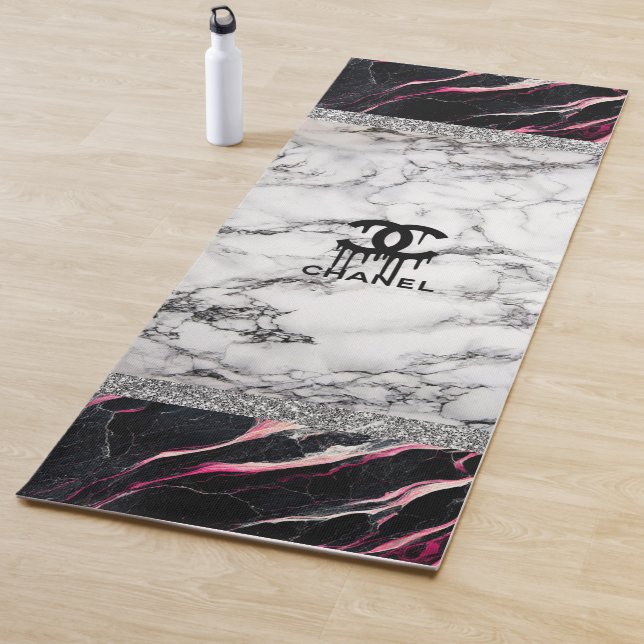 Pink Marble Glitter Yoga Mat (In Situ)