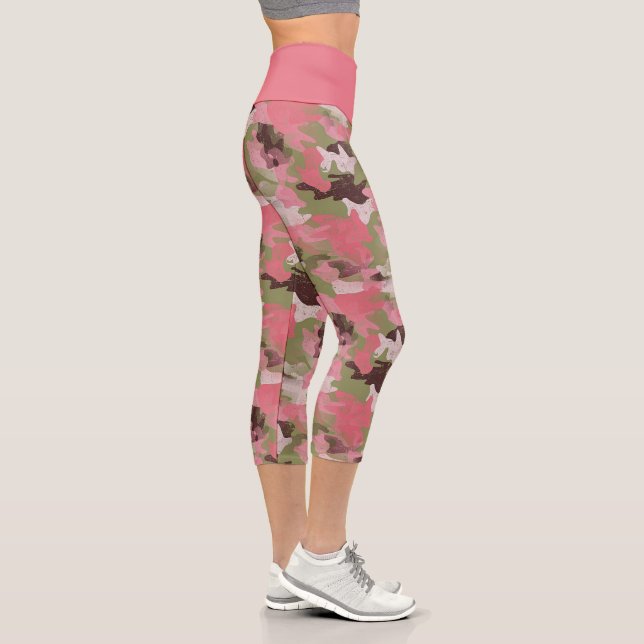 Pink Military Khaki Brown Green Camouflage Pattern Capri Leggings (Right)