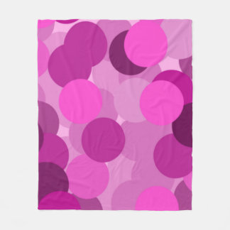 Pink Overlapping Circle Pattern Fleece Blanket