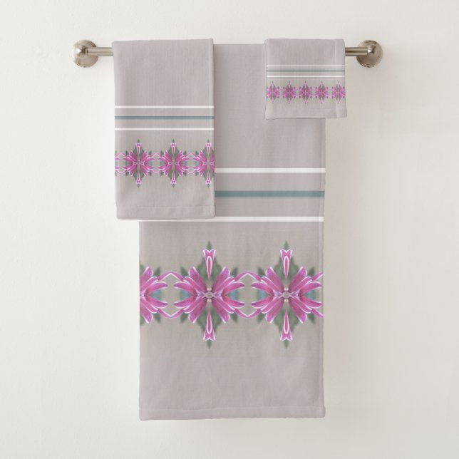 Pink Patterned Detailed Bath Towel Set (Insitu)