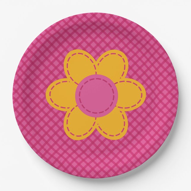 Pink plaid pattern, yellow flower paper plate (Front)