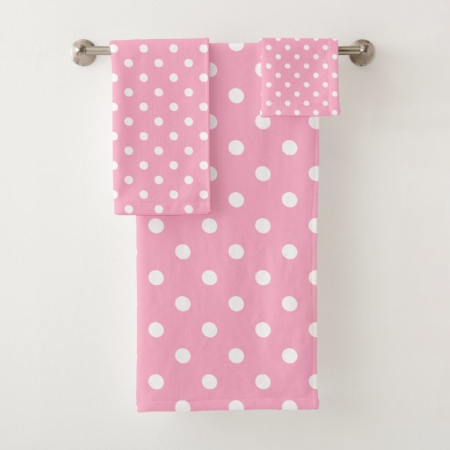 Pink Polka Dot Bath Towel Set (Insitu)
