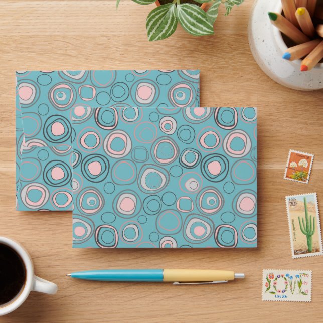 Pink, polka dot envelope (Desk)
