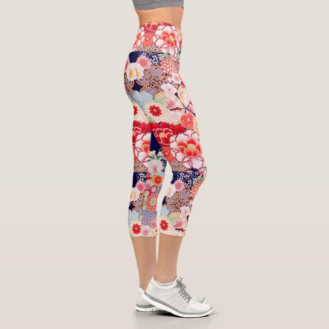 PINK RED WHITE FLOWERS Peony,Roses Japanese Floral Capri Leggings (Right)