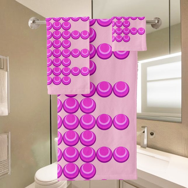 Pink retro pattern in trendy style  bath towel set (Creator Uploaded)