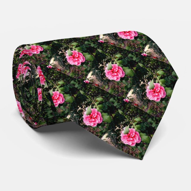 Pink Rose Bush With Rose Buds, Tie (Rolled)