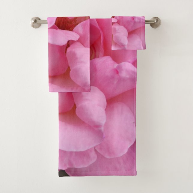 Pink rose flower bath towel set (Insitu)