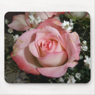Pink rose mouse mat
