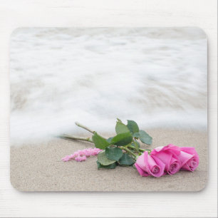 pink roses on beach sand mouse mat