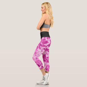 Pink Roses With Leaves Pattern Capri Leggings