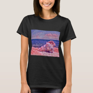 Pink seashell near purple sea watercolor painting T-Shirt